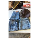 Menï¿½s size 30. /30 & 311/32 jeans and M adidas
