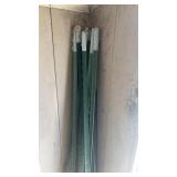 8 Metal T Posts, 5.5ï¿½ Tall