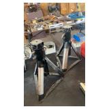 2 Floor Jacks