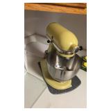 KitchenAid 10 Speed Mixer