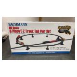Bachmann HO Scale 8- Piece E-Z Track Tall Pier