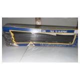 AHM. Santa Fe  HO SCALE  diner strain car