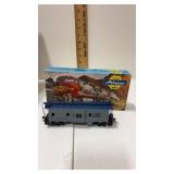 Athearn day window caboose HO Scale