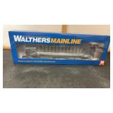 Walthers HO Scale 72ï¿½ Centerbeam Flatcar CSX