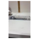 HO scale 1:87 semi truck