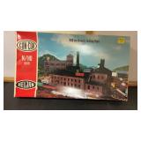 Con-Cor Railroad N/HO Scale B679 Heljan 1910 era