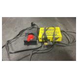 AHM Railroad HO Thunder Line Power Pack