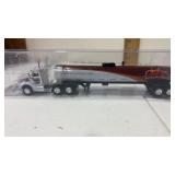 Trucks n stuff semi truck and tanker 1/87 scale