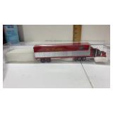 1:87 scale semi truck and trailer