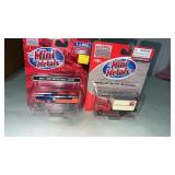 2 Mini Metals 1/87 Trucks NIP, Gulf Oil & Red Owl