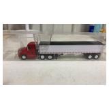1:87  semi truck and trailer