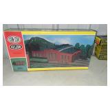 Heljan 133 HO Scale 3 Stall Brick Roundhouse,