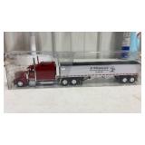 Trucks N stuff semi truck and trailer  1:87 scale