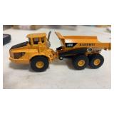 Kaidiwei A409 die cast dump truck HO SCALE train