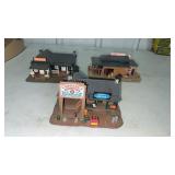 3 HO Raiilroad Buildings w/ People, Freight