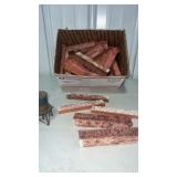 Box of HO Railroad Logs for Rail Cars in Sections