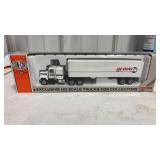 Con -cor  semi truck and  trailer   Ho scale