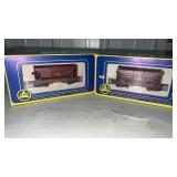 2 HO AHM Ore Cars Chicago & Northwestern & LS & I