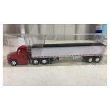 1:87 semi truck and trailer