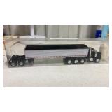 Promotex. Semi truck and trailer 1:87 scale