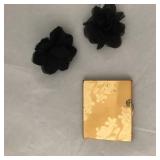 Vintage Goldtone Elgin Compact & Hair accents