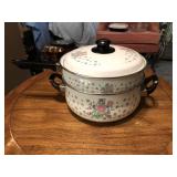 Vintage Floral Metal Stock Pot