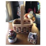 Christmas Basket & Pair of Ceramic Music Boxes