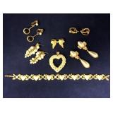 Collection of Goldtone & Pearl Jewelry