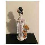 Vintage Chinese Porcelain Geisha Figurine