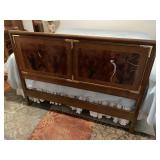 Vintage Hollywood Regency Chinoiserie Burled Bed