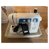 Brother VX 1250 Sewing Machine in Case