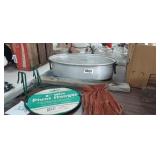 ROASTER, LEVEL, 2 PLANT HANGERS, GLOVES LOT