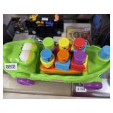 FISHER PRICE STACK N SURPRISE BLOCKS MUSICAL CROC