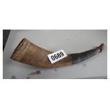 ANTIQUE POWDER HORN