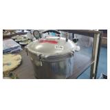 ALL AMERICAN PRESSURE COOKER