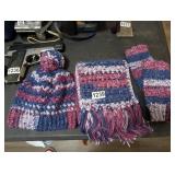 TOBAGGAN, SCARF, AND GLOVES SET