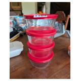 4 PYREX DISHES WITH LIDS