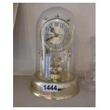 MANTLE CLOCK