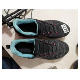 SKETCHERS SHOES, SIZE 6