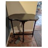SIDE TABLE