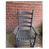 WOODEN ROCKING CHAIR