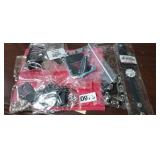 LOT OF (8) PAPARAZZI JEWELRY ITEMS, NEW IN PACKAGE