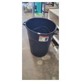 32 GAL TRASH CAN