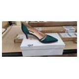 GREEN HIGH HEELS SIZE 7