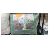 TWIN/XL 2PC COMFORTER SET