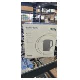 ELECTRIC KETTLE