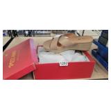 PIZZ ANNU HIGH HEELS SIZE 11