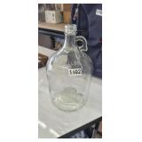 1 GALLON GLASS JUG