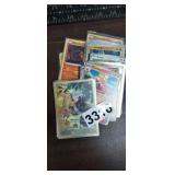 LOT OF POKEMON CARDS
