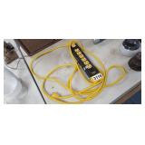 6 OUTLET POWER STRIP